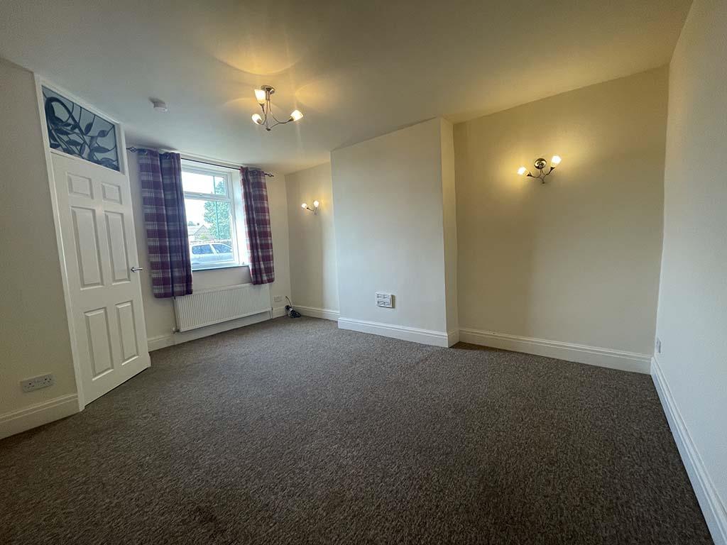 2 bedroom mid terrace house SSTC in Laneshawbridge - IMG_6494.jpg